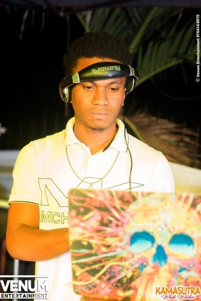 DJ MAESTRO ONE OF DE BADDEST DJ AH JAMAICA TING UP